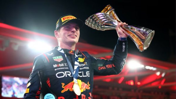 Verstappen: Mbyllëm një sezon perfekt, dyshoj se mund ta përsëritim